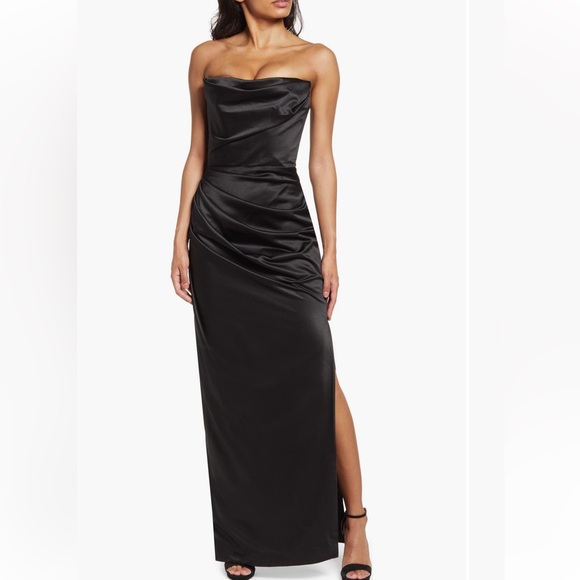 House of CB Black Adrienne Dreas - Picture 4 of 8